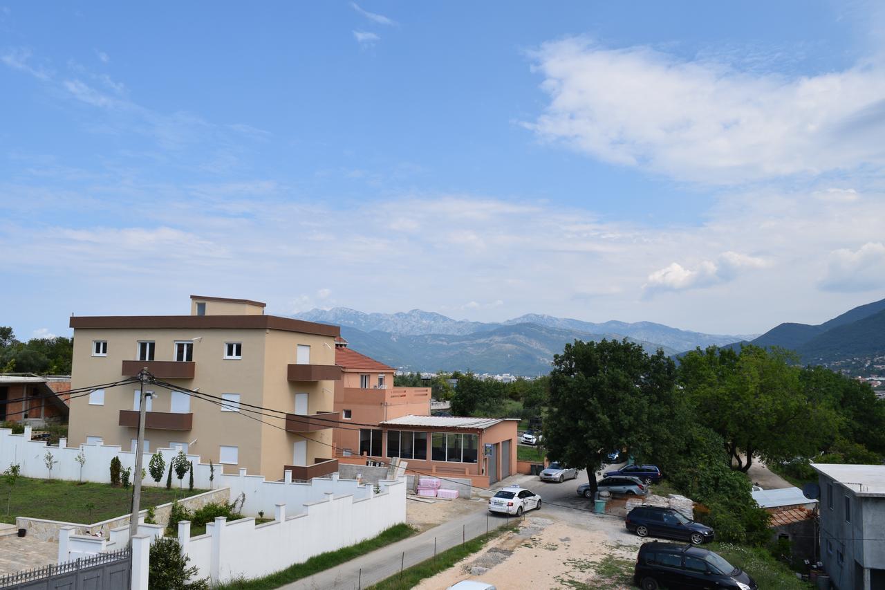 Kristina Apartments Tivat Exterior photo