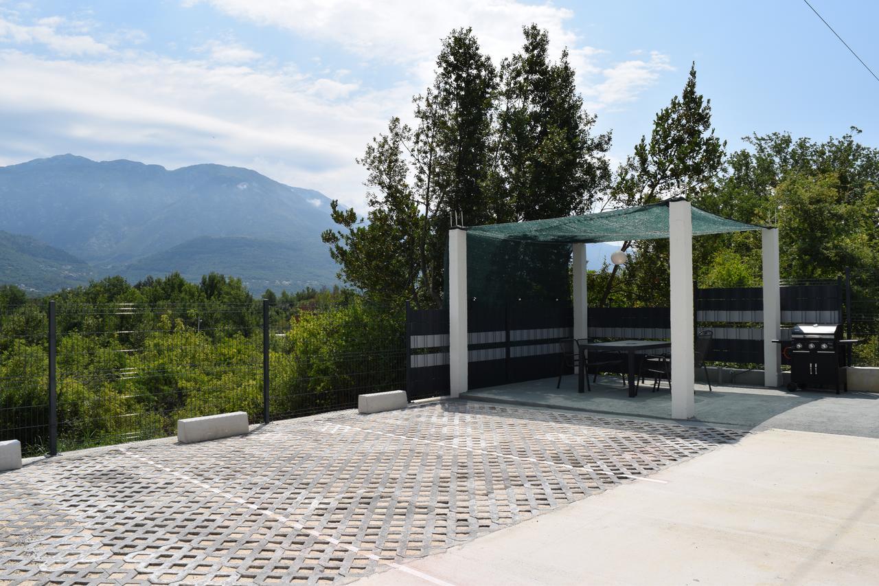 Kristina Apartments Tivat Exterior photo